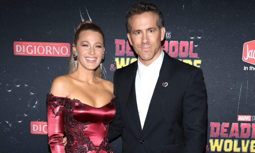 Who is richer: Blake Lively or Ryan Reynolds?
