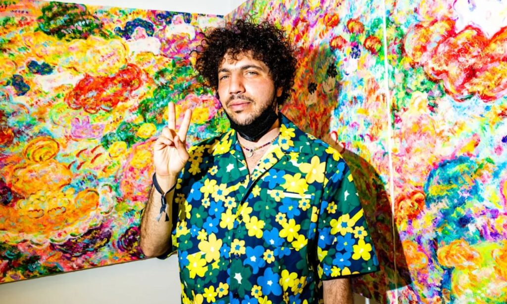 Benny Blanco Height in Public Appearances